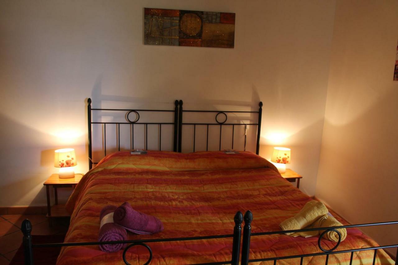 Bed and Breakfast Il Gelso Nero Vittoria Exterior foto