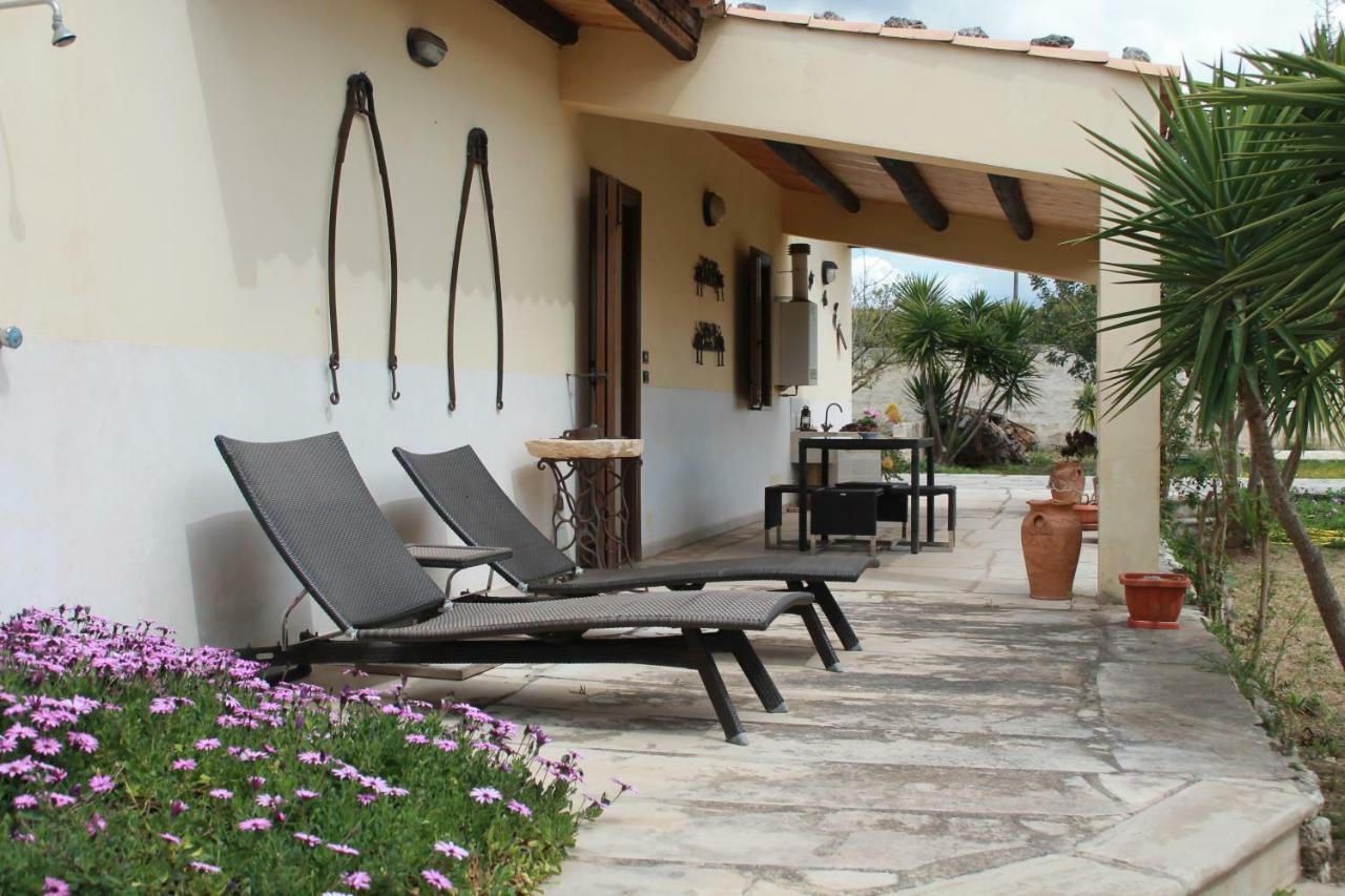 Bed and Breakfast Il Gelso Nero Vittoria Exterior foto